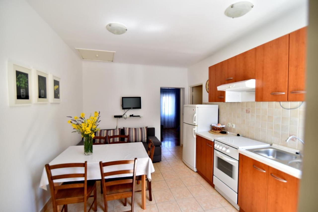 Apartmani Badurina - Crnika Лун Экстерьер фото